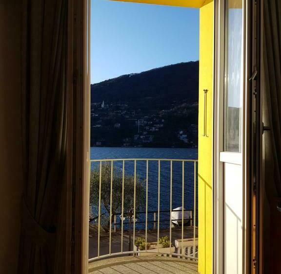 חדר דלוקס נוף לים, Dolceresio Lugano Lake B&b
