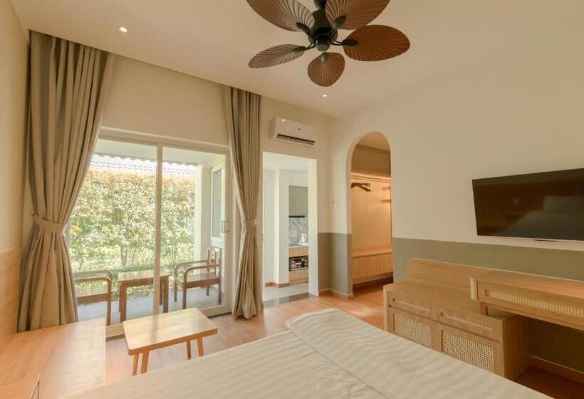 استودیو استاندارد با چشمانداز باغ, Tây Tiến Bungalow