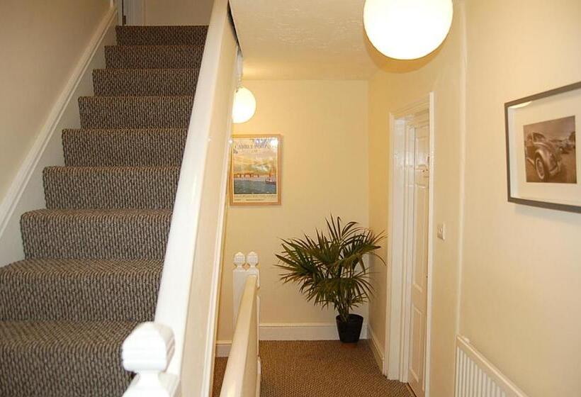 غرفة قياسية, Saint Cadfans Lodge