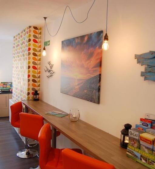 غرفة قياسية مطلة على الجبل, Saint Cadfans Lodge