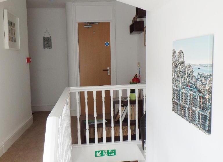 غرفة قياسية مطلة على الجبل, Saint Cadfans Lodge