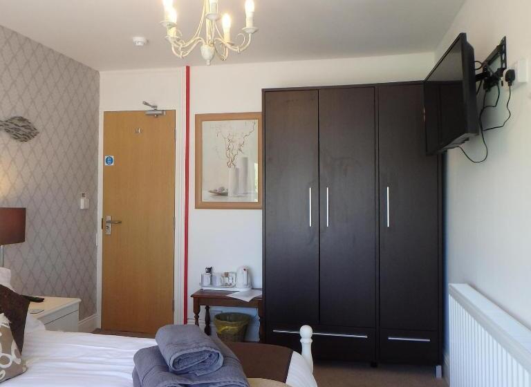 غرفة قياسية مطلة على الجبل, Saint Cadfans Lodge