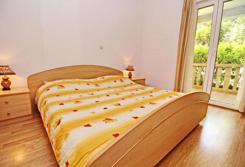 带1个卧室的舒适公寓, Apartments Veselka