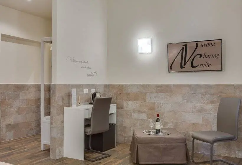 اتاق لوکس سه تخته, Navona Charme Suite