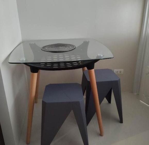 استودیو استاندارد با بالکن, Prs At One Palm Tree Villa Near Airport