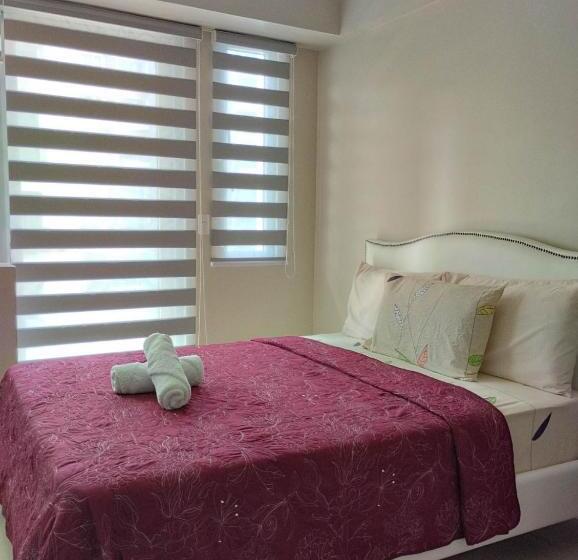 استودیو استاندارد با بالکن, Prs At One Palm Tree Villa Near Airport