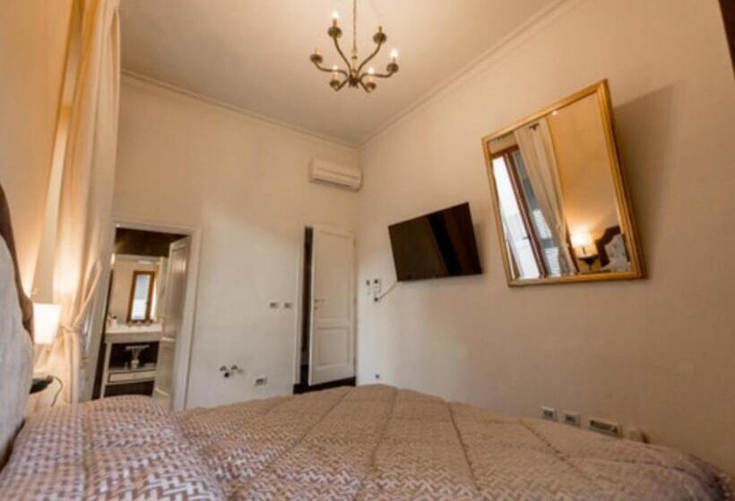 اتاق استاندارد با تخت بزرگ, Borgo Pinti Suites Le Stanze Dei Nobili