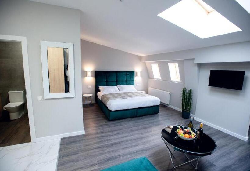 اتاق استاندارد, Austrian Apart