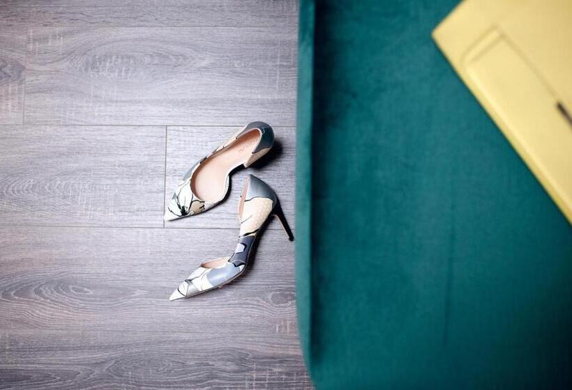 اتاق استاندارد, Austrian Apart