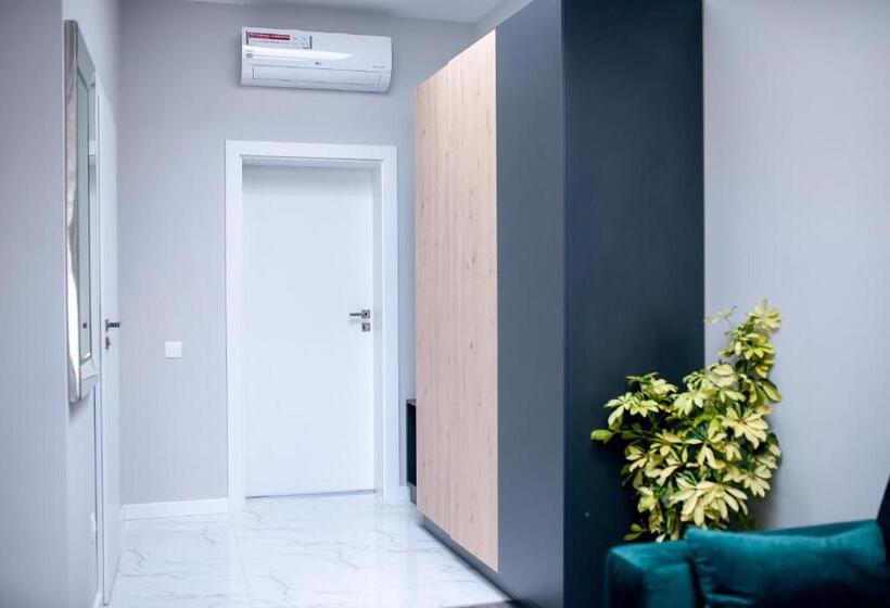 اتاق استاندارد, Austrian Apart