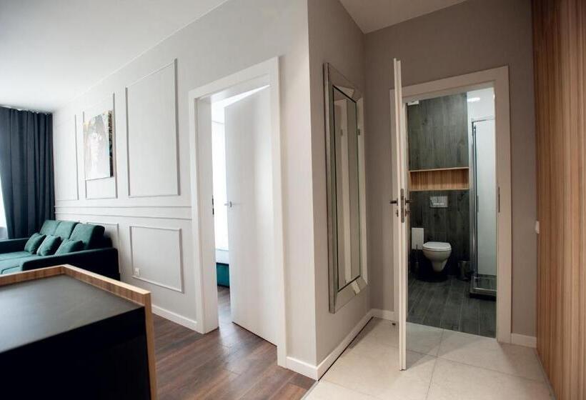 آپارتمان 1 خوابه, Austrian Apart