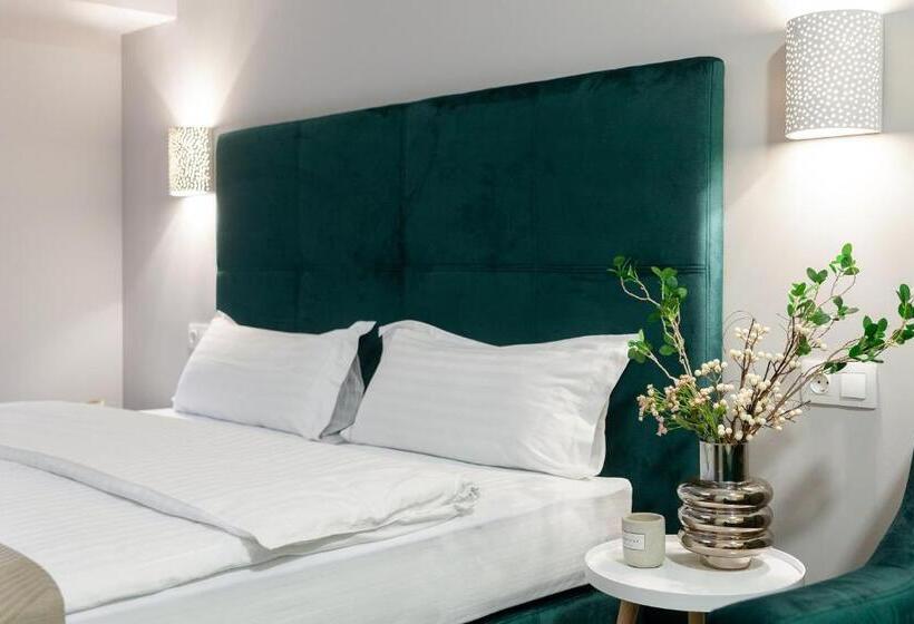 اتاق استاندارد, Austrian Apart