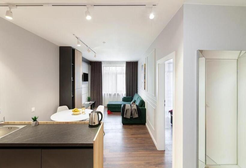 آپارتمان 1 خوابه همکف, Austrian Apart