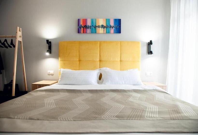 آپارتمان 2 خوابه, Austrian Apart