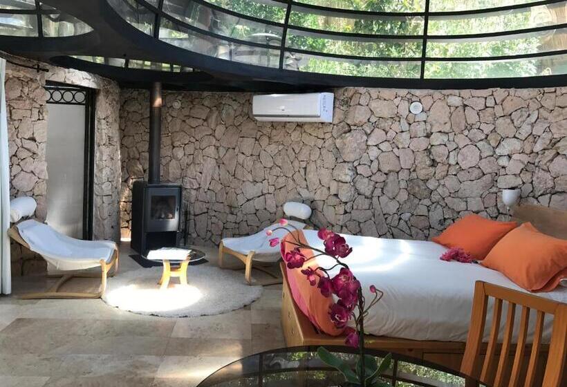 جناح ديلوكس, Cabañas Caballieri