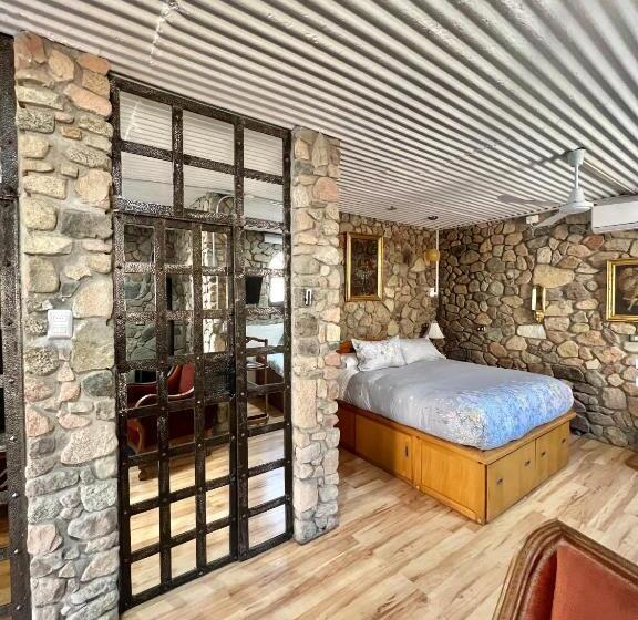 غرفة قياسية, Cabañas Caballieri