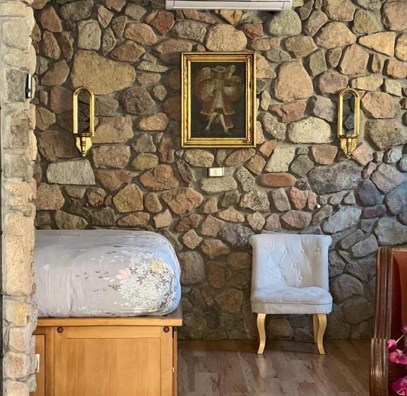 غرفة قياسية, Cabañas Caballieri