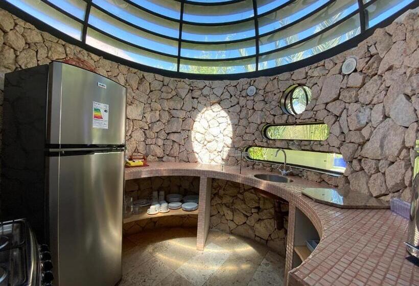 جناح ديلوكس, Cabañas Caballieri