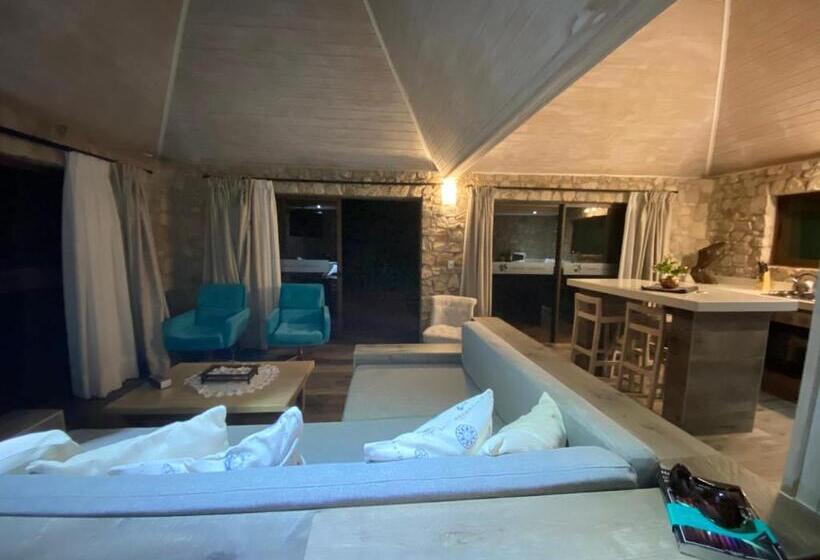 Люкс Deluxe Кровать Кинг, Cabañas Caballieri