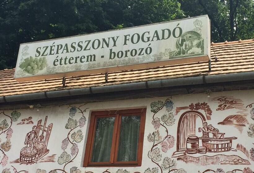 اتاق استاندارد, Szépasszony Fogadó