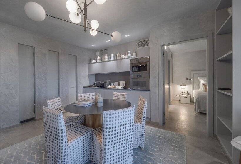 سوییت جونیور, Villa Geba Boutique