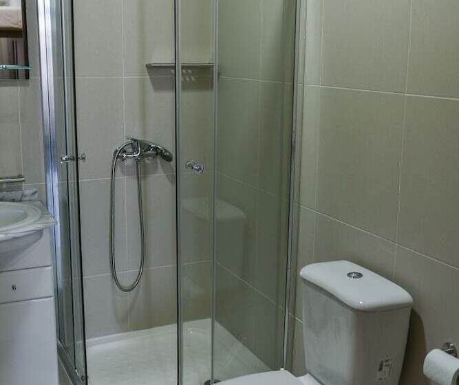 基本间, Casa Do Teatro