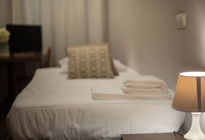 标准单人间, Casa Do Teatro