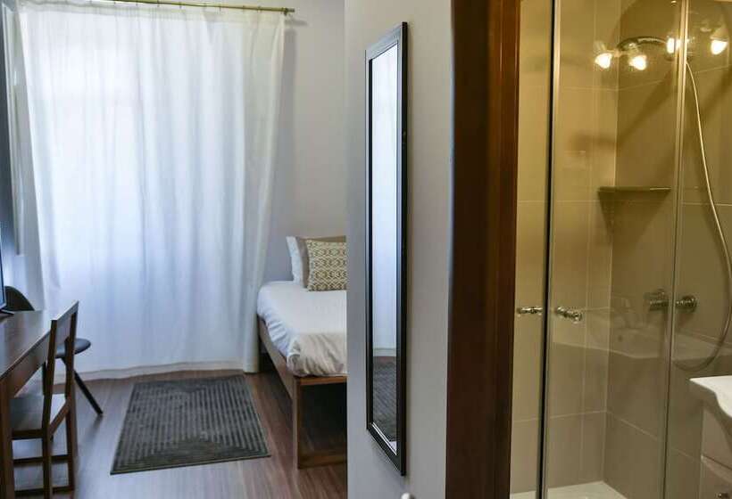 标准单人间, Casa Do Teatro