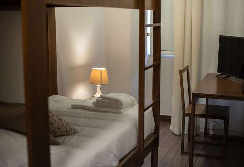 基本间, Casa Do Teatro