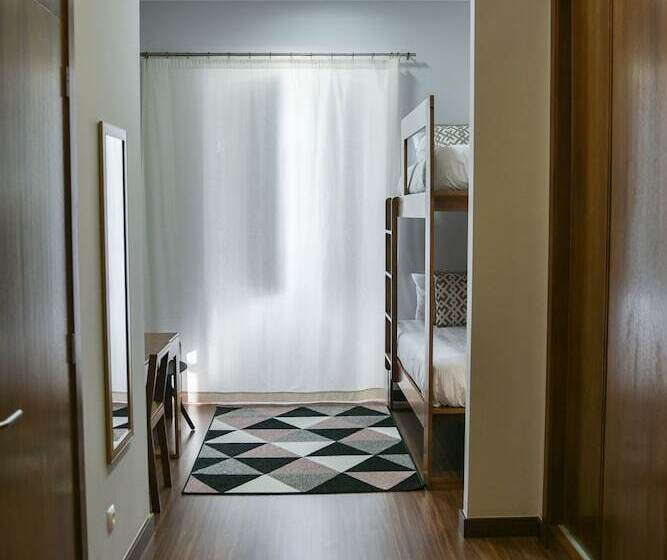 基本间, Casa Do Teatro