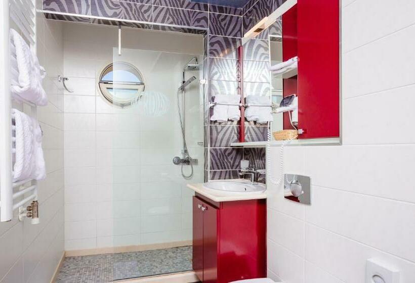 اتاق استاندارد, Meridian