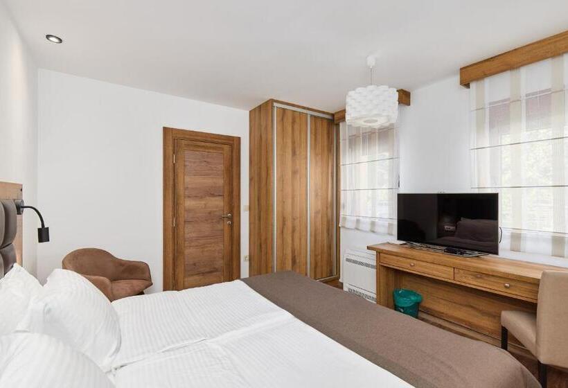 آپارتمان 2 خوابه با چشمانداز دریا, Meridian