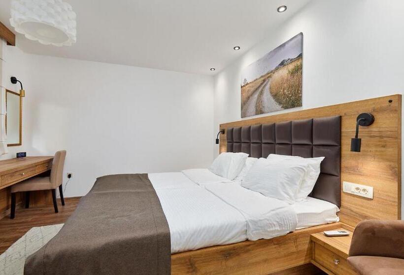 آپارتمان 2 خوابه با چشمانداز دریا, Meridian