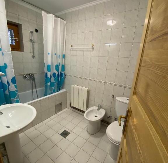 آپارتمان 3 خوابه با چشمانداز دریا, Meridian