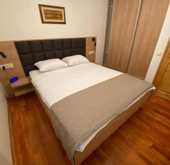 آپارتمان 3 خوابه با چشمانداز دریا, Meridian