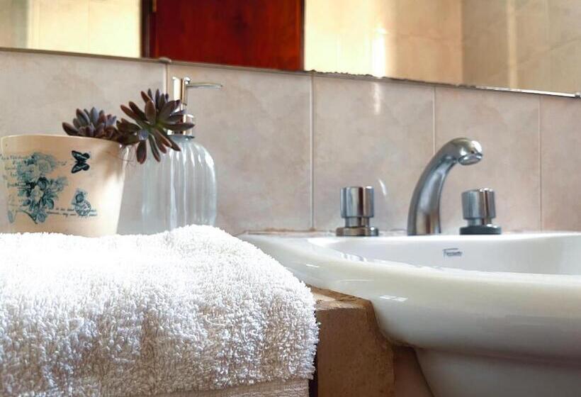 חדר סטנדרט לשלושה, Calchaquíes Home Hostel