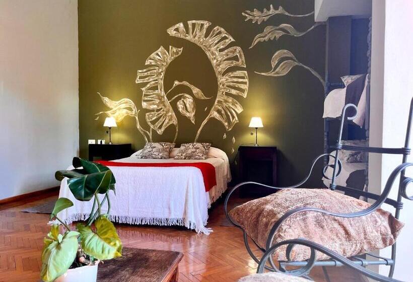 חדר סטנדרט לשלושה, Calchaquíes Home Hostel