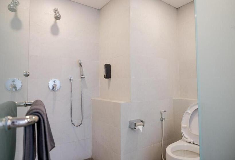 Люкс, Sans Hotel Puri Indah Jakarta