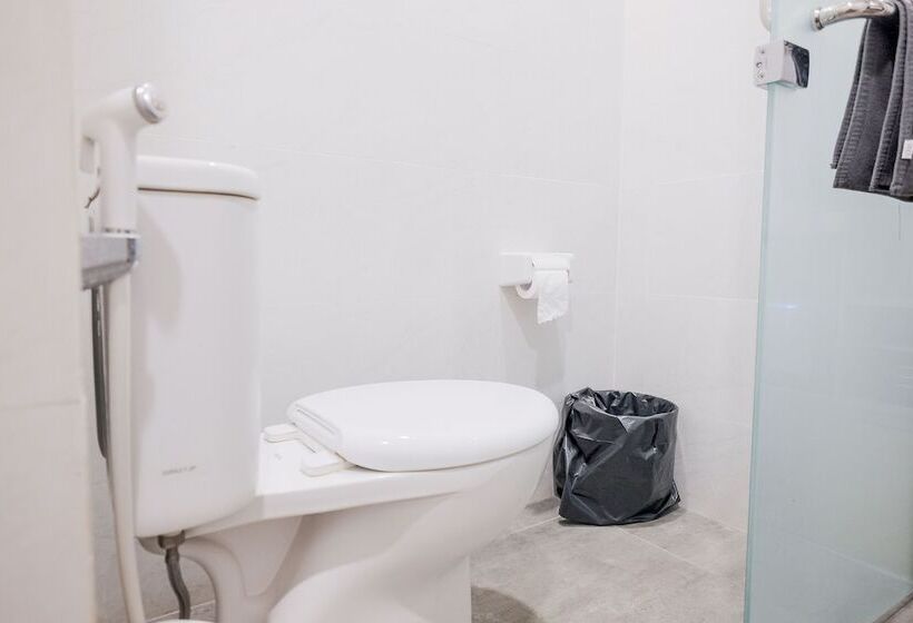 Номер Superior, Sans Hotel Puri Indah Jakarta