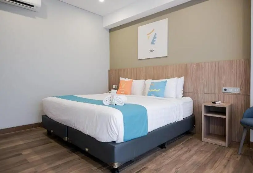 デラックスルーム, Sans Hotel Puri Indah Jakarta