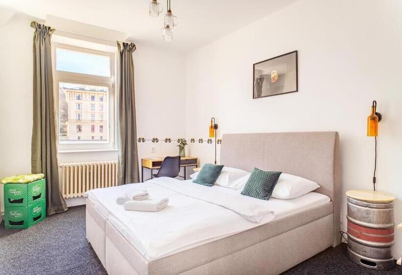 Номер Стандарт Совместная Ванная, Internesto Brno