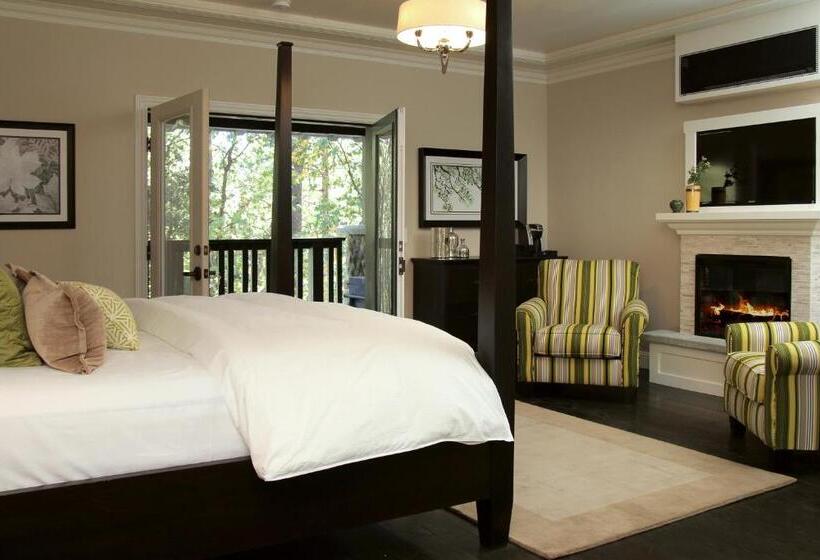스탠다드 룸 킹사이즈 침대, The Grand Idyllwild Lodge