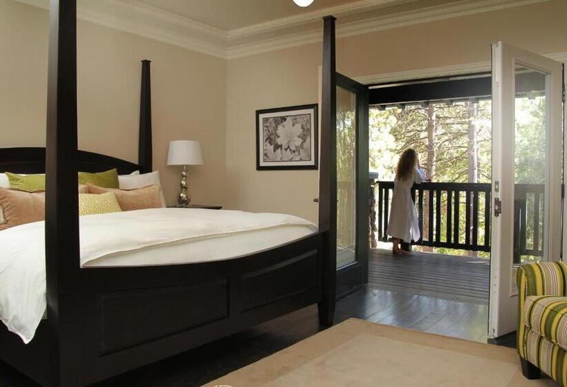 스탠다드 룸 킹사이즈 침대, The Grand Idyllwild Lodge