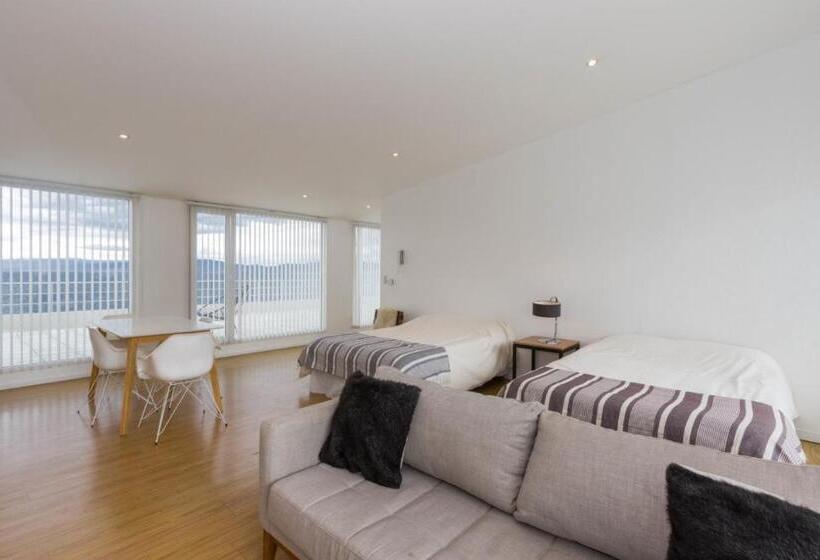 Deluxe Studio, De La Costa Apartamentos