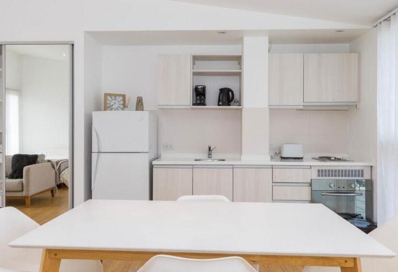 استودیوی لوکس, De La Costa Apartamentos
