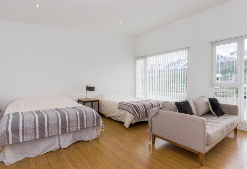 Deluxe Studio, De La Costa Apartamentos