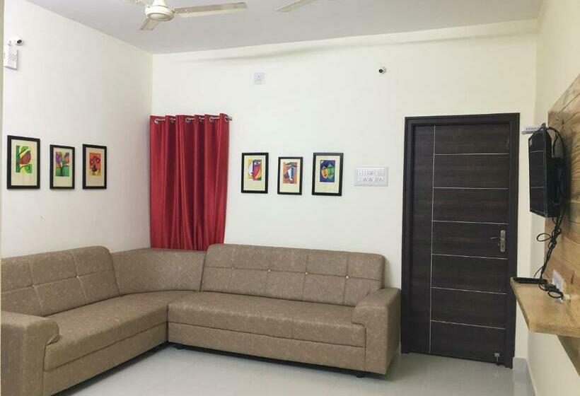 شقة غرفة واحدة, Grand Suites Srirangam