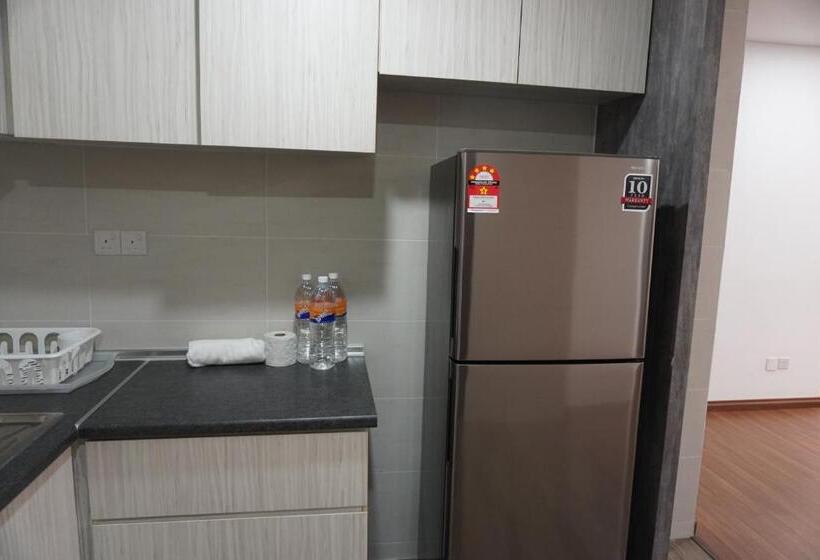 침실 3개 아파트, Luco Apartments @ Viva City Megamall