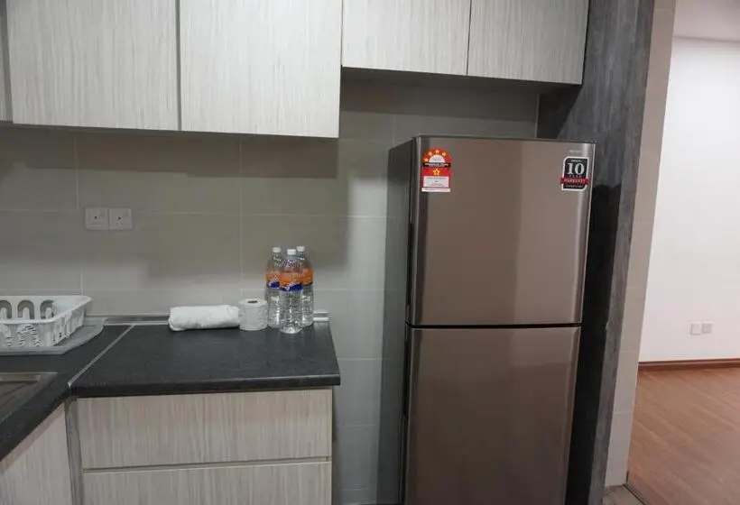 آپارتمان 3 خوابه, Luco Apartments @ Viva City Megamall