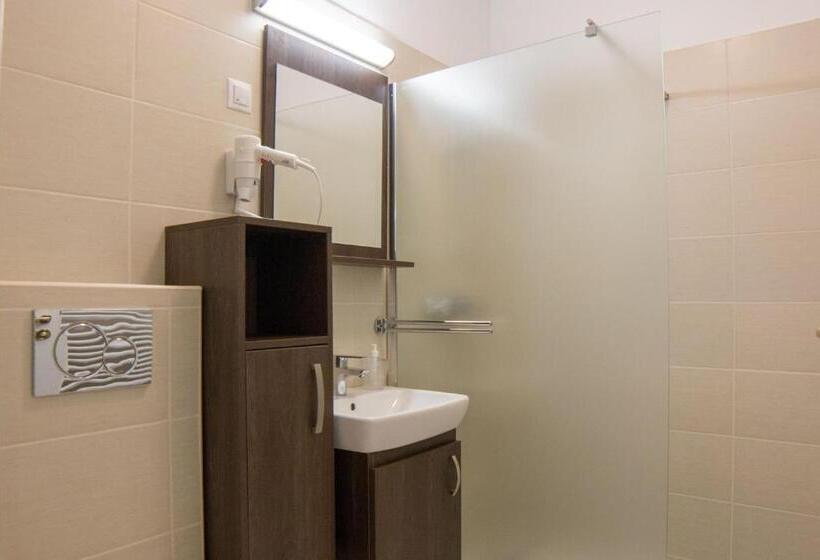Апартаменты 1 Спальня, Mecset Apartman
